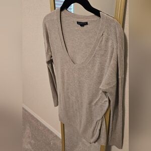 American Eagle Outfitters Grey V-Neck Sweater